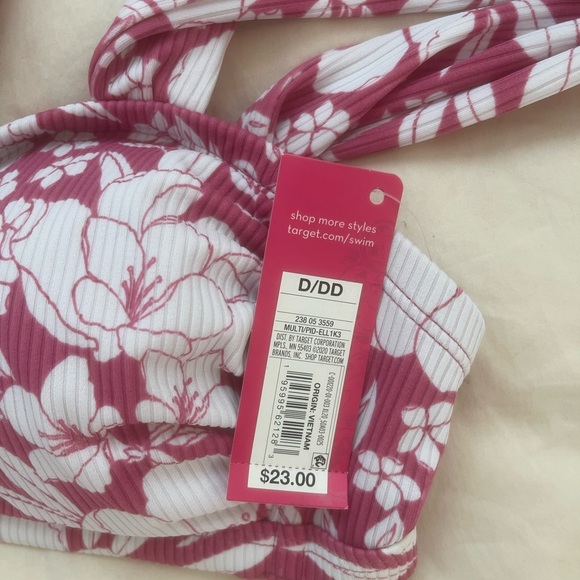 Target Swim - Picture 3 of 3